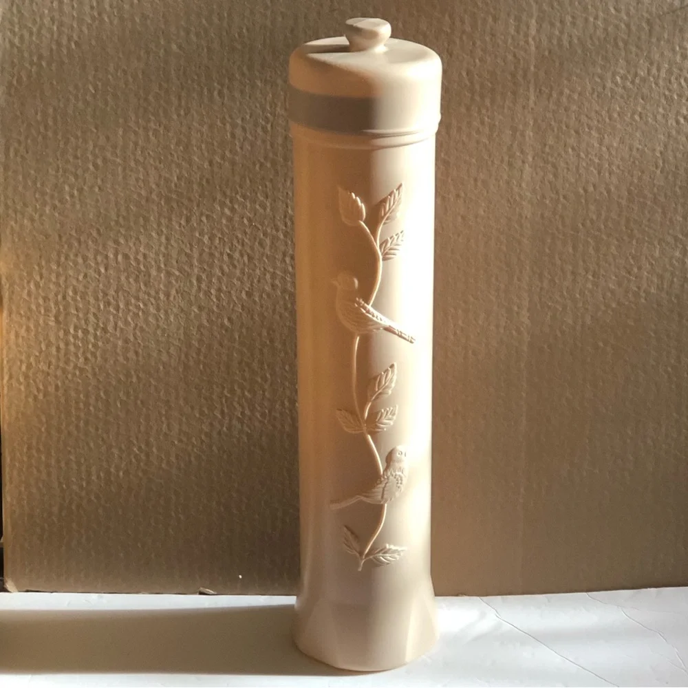 Vtg Blow Mold Bird & Vine Bathroom Toilet Tissue Paper Holder Storage Container